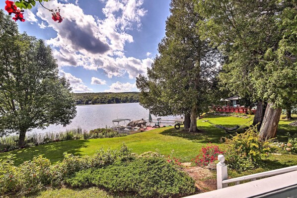 House (1 Bedroom) | Interior - 'bellows Place': Great for Family & Group Getaways (Chateaugay)