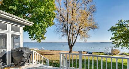 Lakefront Edgerton Cottage w/ Deck & Grill!