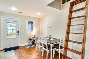 Interior - Lakefront Edgerton Cottage w/ Deck & Grill! (Edgerton)