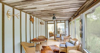 Holly Lake Retreat w/ 3 Community Pools & Yard