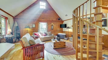 Rumah (2 Bedrooms) | Interior