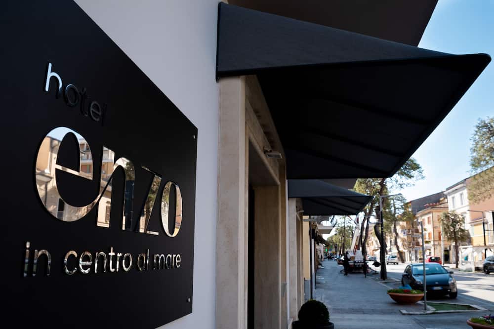 Hotel Enzo