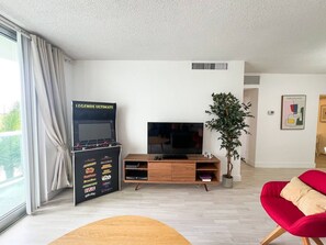Living area - Beachfront Apt | Tides Hollywood 5th Floor + Pool (Hollywood)