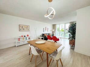 Interior - Beachfront Apt | Tides Hollywood 5th Floor + Pool (Hollywood)