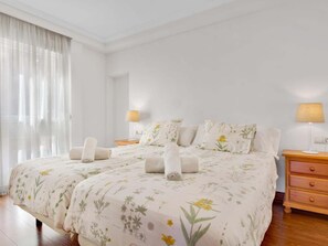 2 bedrooms, iron/ironing board, WiFi, bed sheets - El Remo - Terrace, Swimming Pool, Parking, Sea Views. 2 bedrooms (Torremolinos)