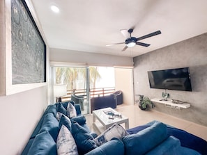 Apartamento, várias camas (Sabbia 2201- 3 bedrooms all-in suite) | Área de estar