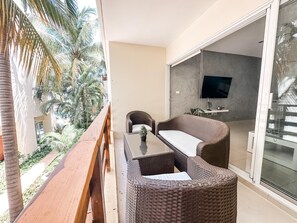 アパートメント ベッド (複数台) (Sabbia 2201- 3 bedrooms all-in suite) | 施設の敷地