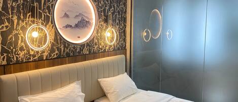 Chambre Deluxe avec lits jumeaux | Bureau, chambres insonorisées, Wi-Fi gratuit, draps fournis