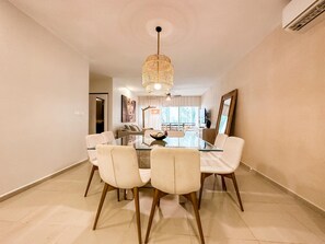 Apartment, Multiple Beds (Sabbia 4110 - 3 Bedrooms all-in suite) | Dining - Sabbia 4110 - 3 Bedrooms All-in Suite (Playa del Carmen)