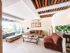 Lägenhet - flera sängar (Sabbia 4110 - 3 Bedrooms all-in suite) | Vardagsrum