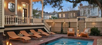 12BR Contemporary Savannah Retreat | Forsyth Park