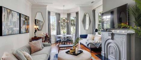 TV connectée, espaces bureaux