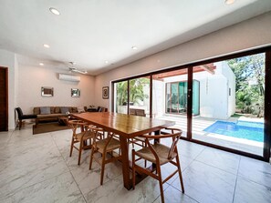 Dining - Tulum House (Tulum)