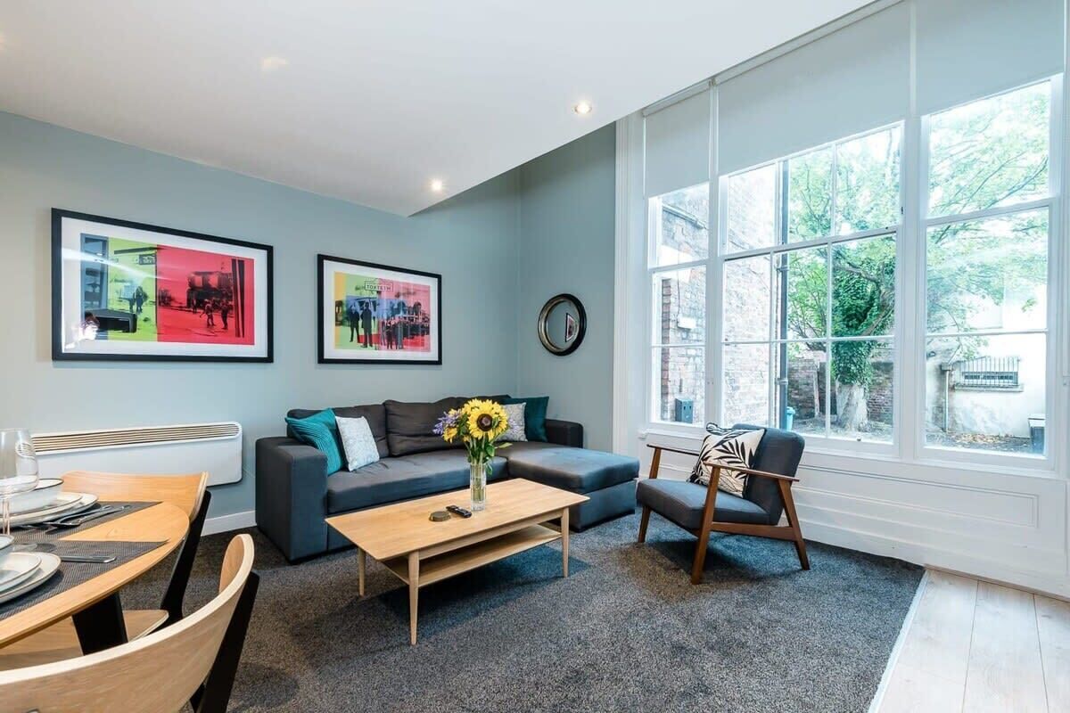 Televisio, työhuone