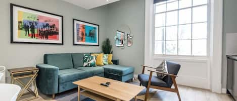 Televisión, oficina