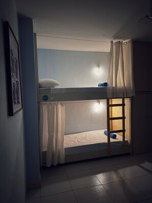 Standard Shared Dormitory, Mixed Dorm