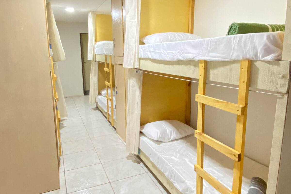 Dormitório compartilhado standard, em dormitório misto | Wi-Fi de cortesia, roupa de cama