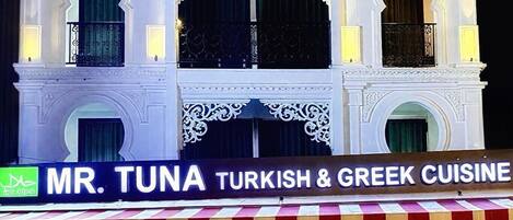 Rakennuksen muotoilu