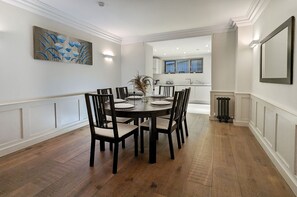 Dining - DIAMOND 7PP (London)