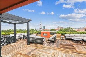 Terrace/patio - Historic TA Bryson House with rooftop garden and private underground garage! (Savannah)