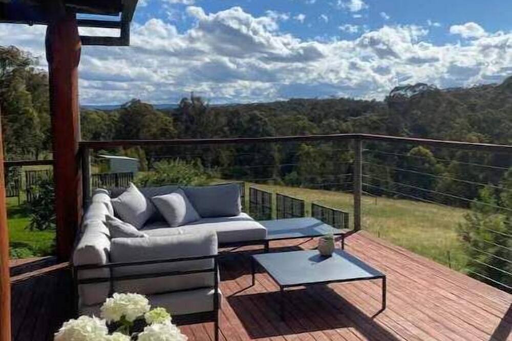 Bonnie Blink House - Space, views and kangaroos!