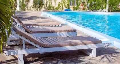 Authentic Swahili experience - 5 mins to the beach.