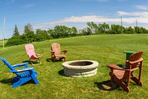 Property grounds - Bright and Airy Island Stay Near Golf and Cavendish Beach (Stanley Bridge)