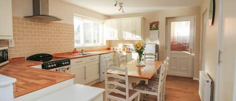 Fridge, dishwasher, electric kettle, toaster