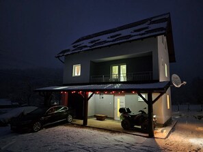 Exterior - Holiday Home Mali Raj (Pale)