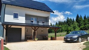 Exterior - Holiday Home Mali Raj (Pale)