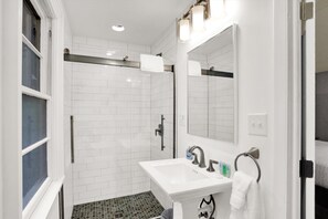 Hair dryer, towels - Hoosier Haven Spacious Retreat (Bloomington)