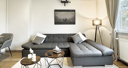 Traumhaftes City Apartment | Kinoleinwand | WiFi