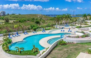 Pool - Blue Maho Sxm (Sint Maarten)