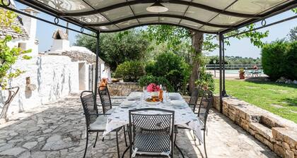 Trulli Nora con piscina