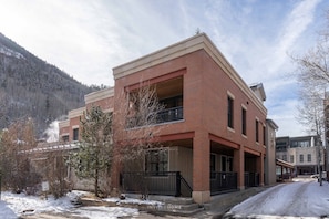 Exterior - Modern Summer Condo By InvitedHome | Downtown, Mountain Views, Walk to Hike (Telluride)