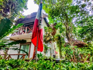 Depan hartanah