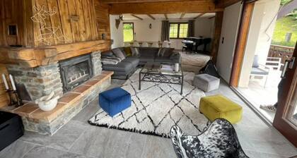 Spacieux Chalet Entièrement Rénové