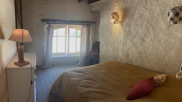 1 bedroom, iron/ironing board, WiFi