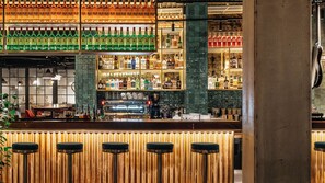 Bar (on property) - Ruby Molly Hotel Dublin by IHG (Dublin)