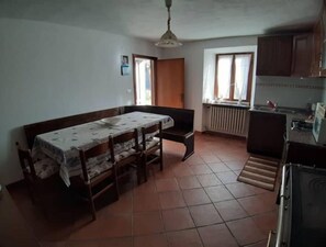 Fridge, microwave, oven, stovetop - Castelletto La Casina (Badia Prataglia)