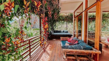 Panoramic Villa | Terrace/patio