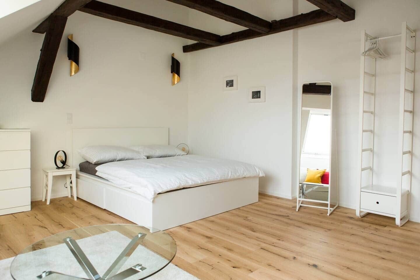 1 sovrum, strykjärn/strykbräda, wi-fi och sängkläder