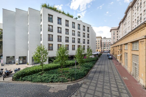 Building design - Centrum Plac Konstytucji (Warsaw)