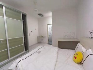 5 bedrooms, WiFi