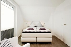 2 slaapkamers, reisbedje, gratis wifi