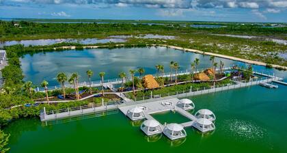 Lakefront Bungalow - Pet-Friendly - Sugarloaf Key - Great Amenities (22)