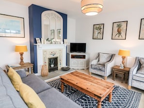 Living area - Salvatore (Salcombe)