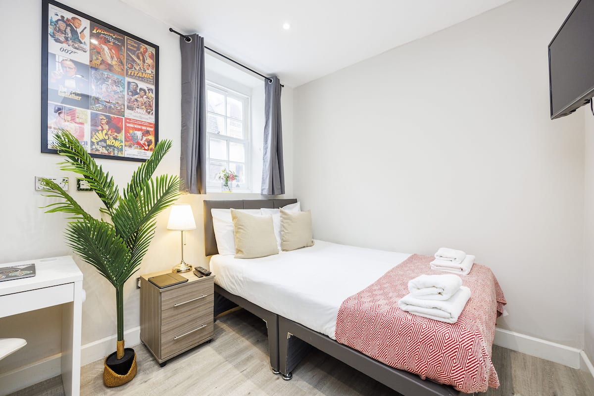 Chambre Double Deluxe | 1 chambre, ameublement personnalisé, bureau