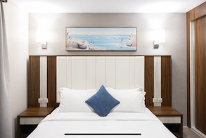 Frette Italian sheets, premium bedding, pillow-top beds