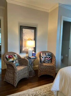 2 bedrooms, in-room safe, free WiFi, bed sheets